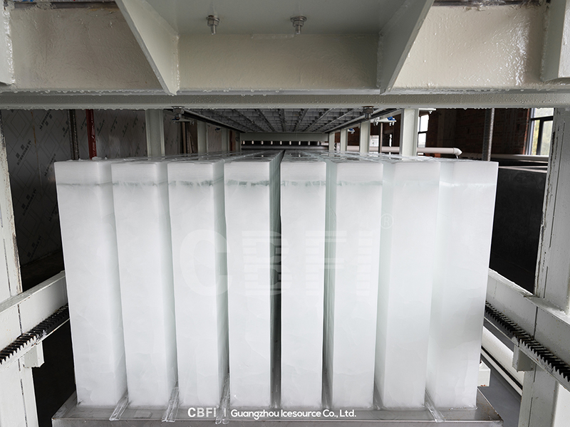 10-тонная машина для производства блоков льда прямого охлаждения для клиента Maoming в 2021 году