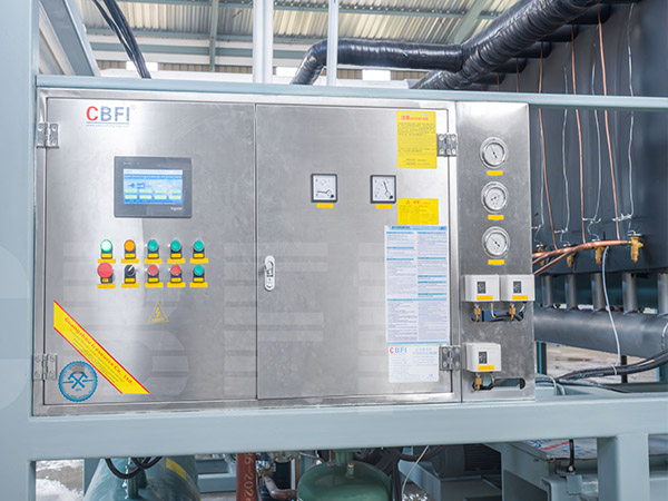 2 x 15-тонные машины для производства льда с прямым охлаждением для клиента из Индонезии