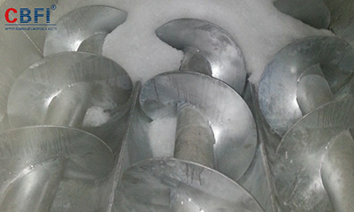 Катар--Система охлаждения бетона чешуйчатым льдом производительностью 30 тонн